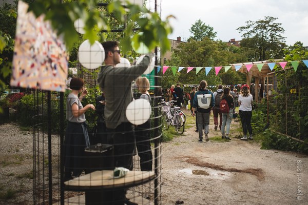 Picknick auf der Baustelle
