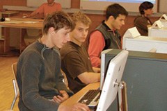 Die Zukunft der Daseinsvorsorge im Alpenraum: Herausforderungen, Chancen, Erfolgsbeispiele