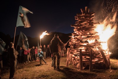 Feuer in den Alpen 2025: Im Zeichen des 25-jährigen Jubiläums der Via Alpina