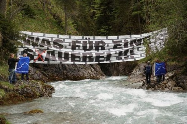 Mountain Wilderness protestiert an der Eisenbreche