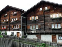 AlpHouse combines traditional trades & crafts and energy efficiency