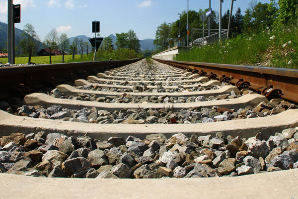 An Alpine Crossing Exchange is legally feasible