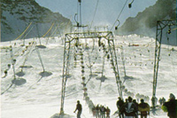 CIPRA-International adopte une résolution sur les championnats du monde de ski 2005 en Valteline/I