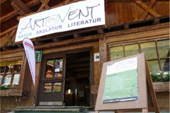 Une passerelle entre nature, littérature et arts plastiques