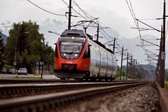 " La mobilité du futur - Les Villes des Alpes à la recherche d'une mobilité compatible avec la lutte contre le changement climatique "