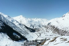 Domaine skiable d'Andermatt-Sedrun : plus grand, plus cher, plus destructeur