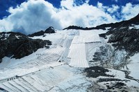 Des glaciers contaminés