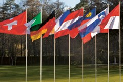 La prima pietra peruna «politica alpina» comune