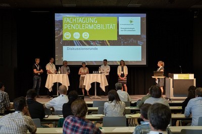 Lavoratori e lavoratrici pendolari in buona salute