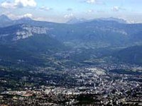 Mesta in zavarovana območja: zabaviščni parki ali partnerstva?