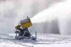 Poročilo pojasnjuje posledice umetnega zasneževanja