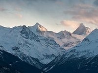 Švica: Rusi gradijo luksuzno letovišče