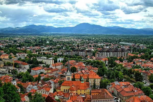 Poti iz vročinske pasti – Alpe 2050