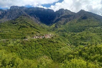 Še ena (nekoristna) avtocesta?