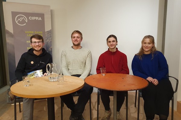 Več posluha za mlade