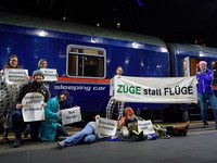 Več vlakov namesto krajših letov